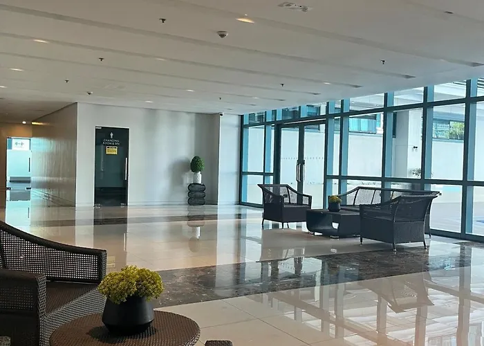 Cozy 1br Unit In Uptown Bgc