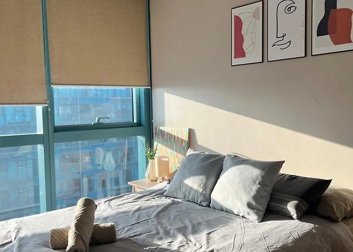 Cozy 1br Unit In Uptown Bgc